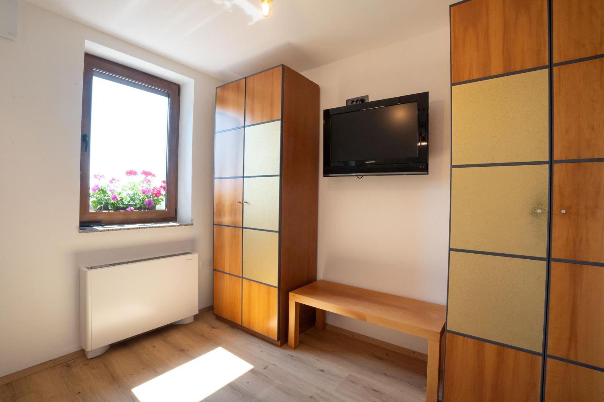 Aparthotel Hom At Vintgar Zgornje Gorje Δωμάτιο φωτογραφία
