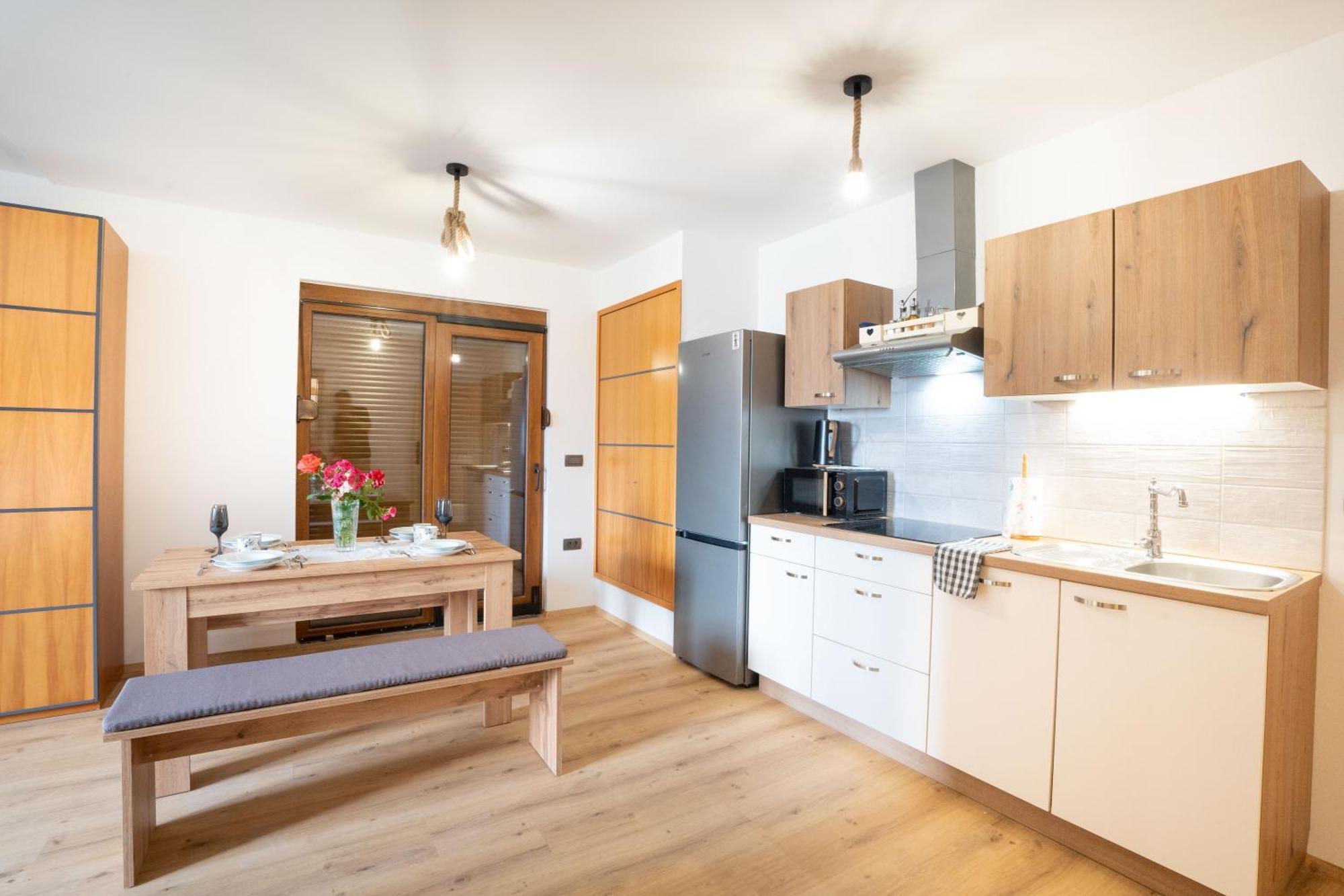 Aparthotel Hom At Vintgar Zgornje Gorje Δωμάτιο φωτογραφία