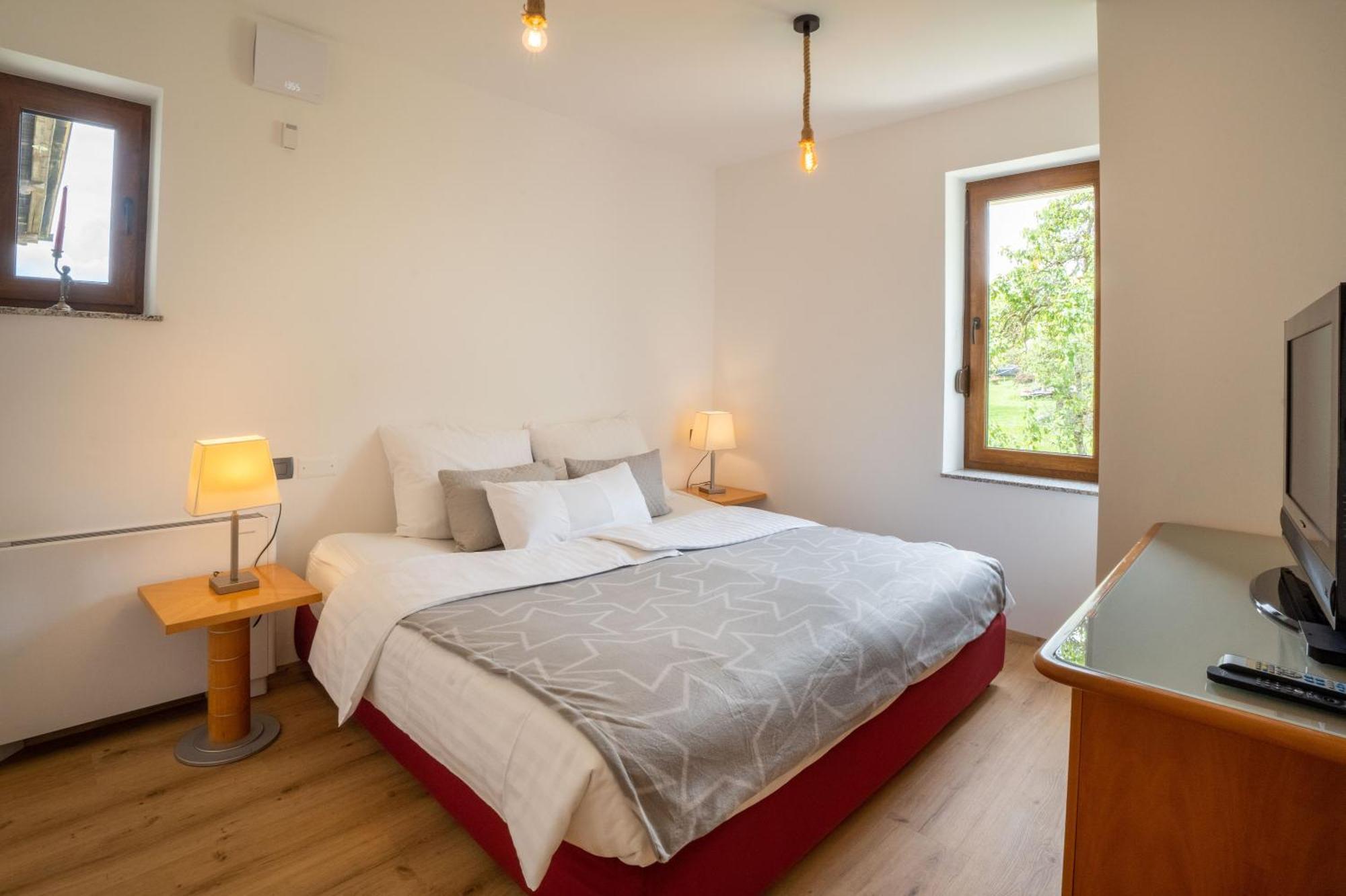 Aparthotel Hom At Vintgar Zgornje Gorje Δωμάτιο φωτογραφία